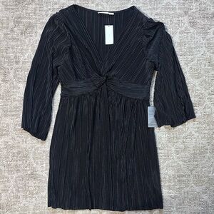 NWT Lush Elegant Black Dress L